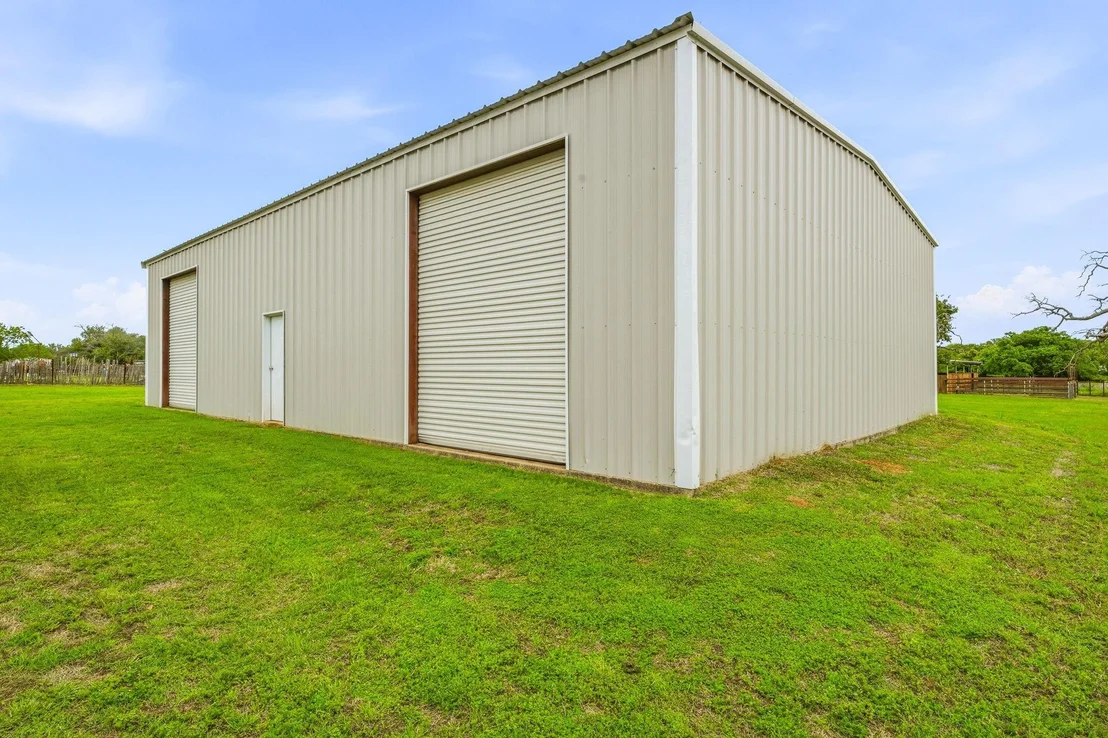 Photo of 621 County Road 484