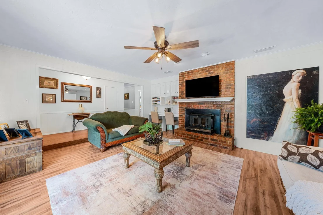 Photo of 415 Nathan Drive