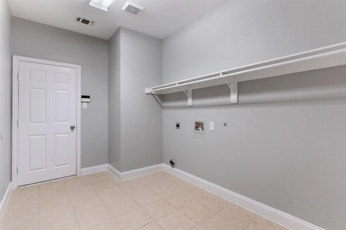 Photo of 5912 Crestberry Lane