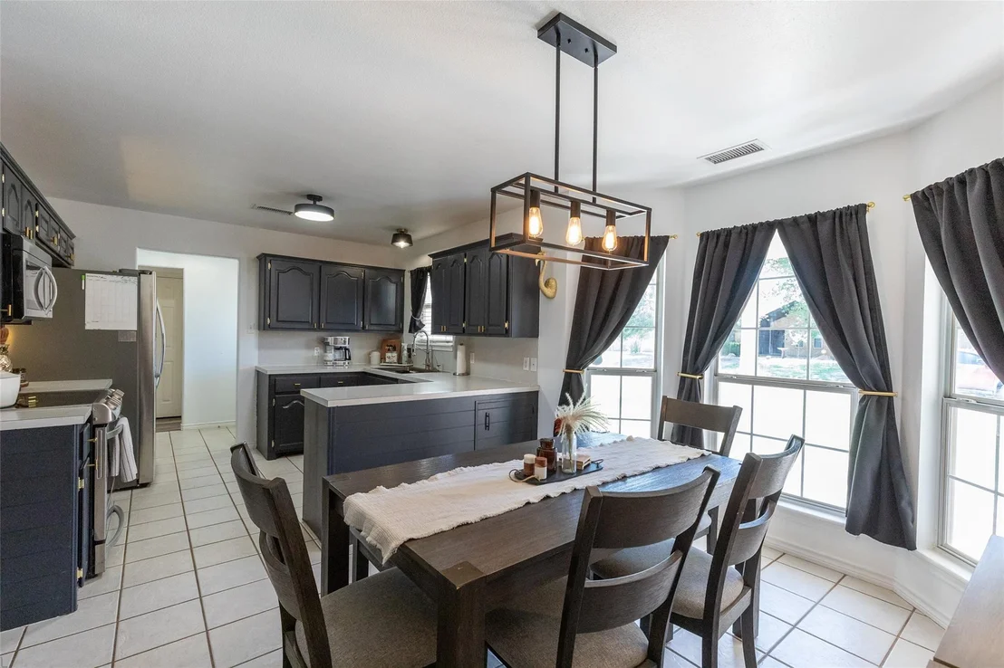 Photo of 4450 Cole Drive