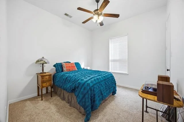 Photo of 609 Bordeaux Drive