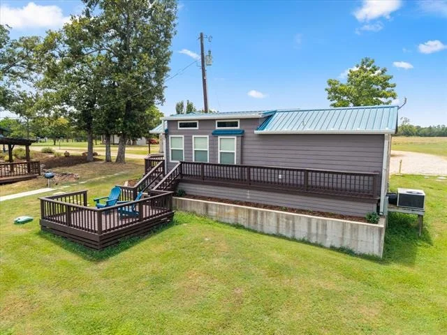 Photo of 992 RS County Road 4325