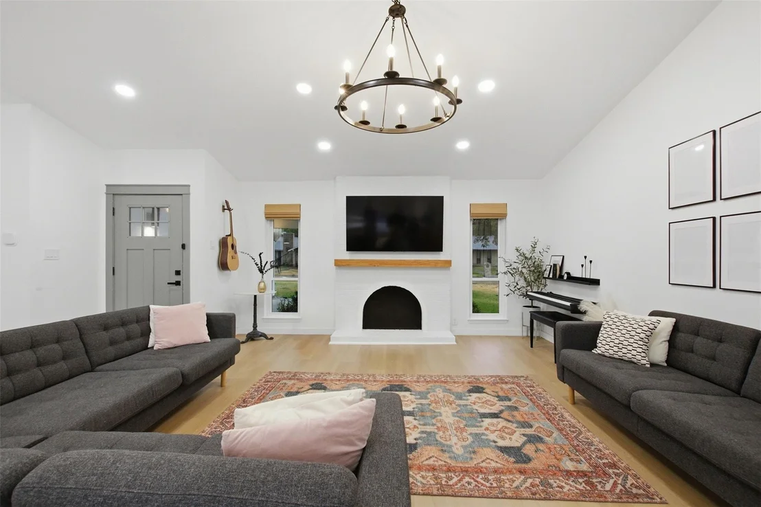 Photo of 1902 Baylor Drive