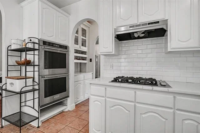 Photo of 5520 Champlain Drive
