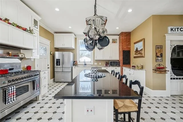 Photo of 705 Griffith Avenue