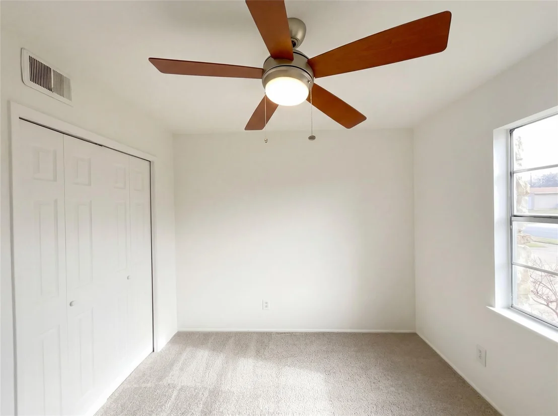 Photo of 8541 Strathmore Drive