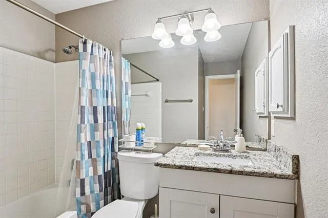 Photo of 1318 Oak Run Drive