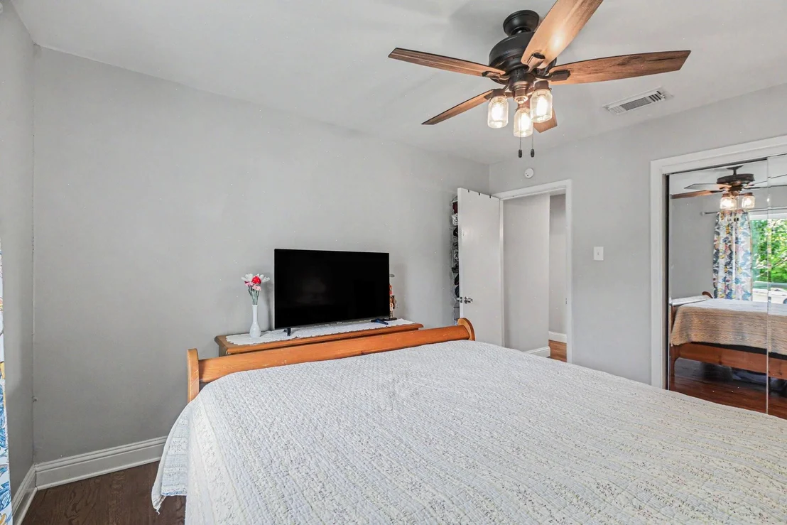 Photo of 1653 Murray Drive