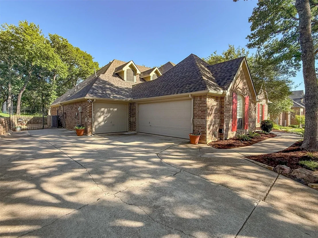 Photo of 3508 Buckingham Drive