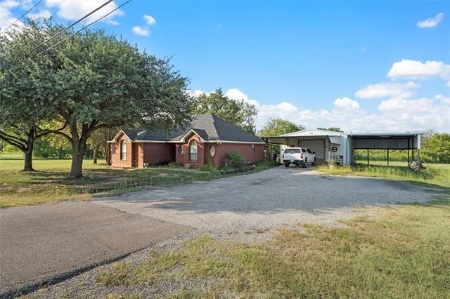 Photo of 10829 China Spring Road