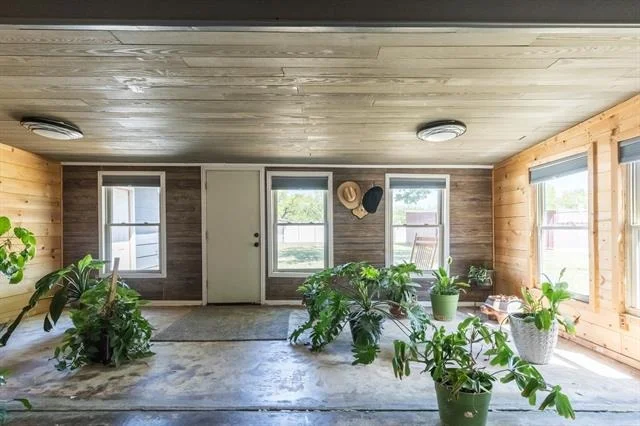 Photo of 903 Ave Q