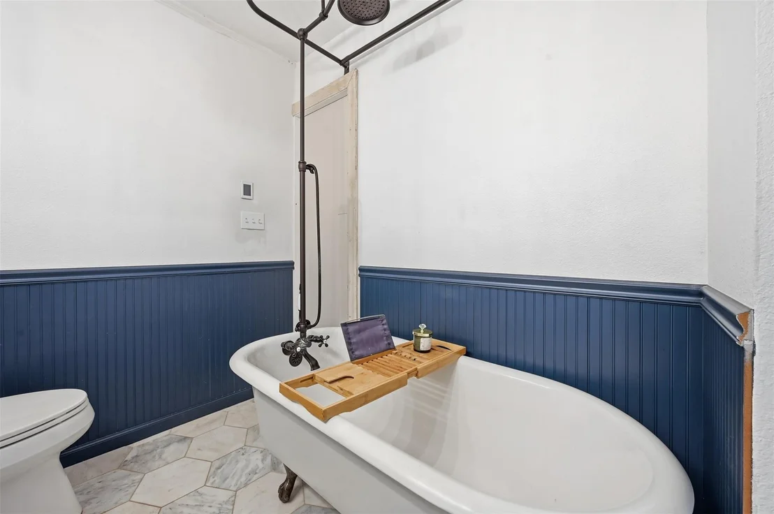 Photo of 2129 Cardinal Lane