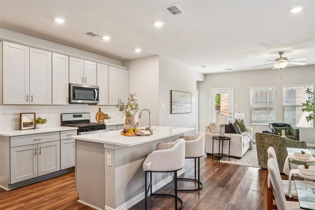 Photo of 4925 Westhill Drive