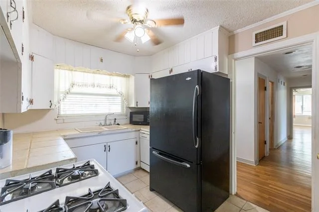Photo of 4133 Potomac Avenue