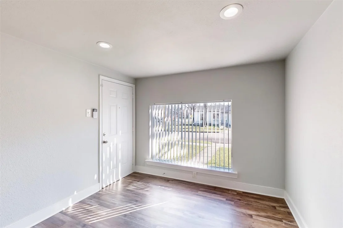 Photo of 2667 Custer Drive