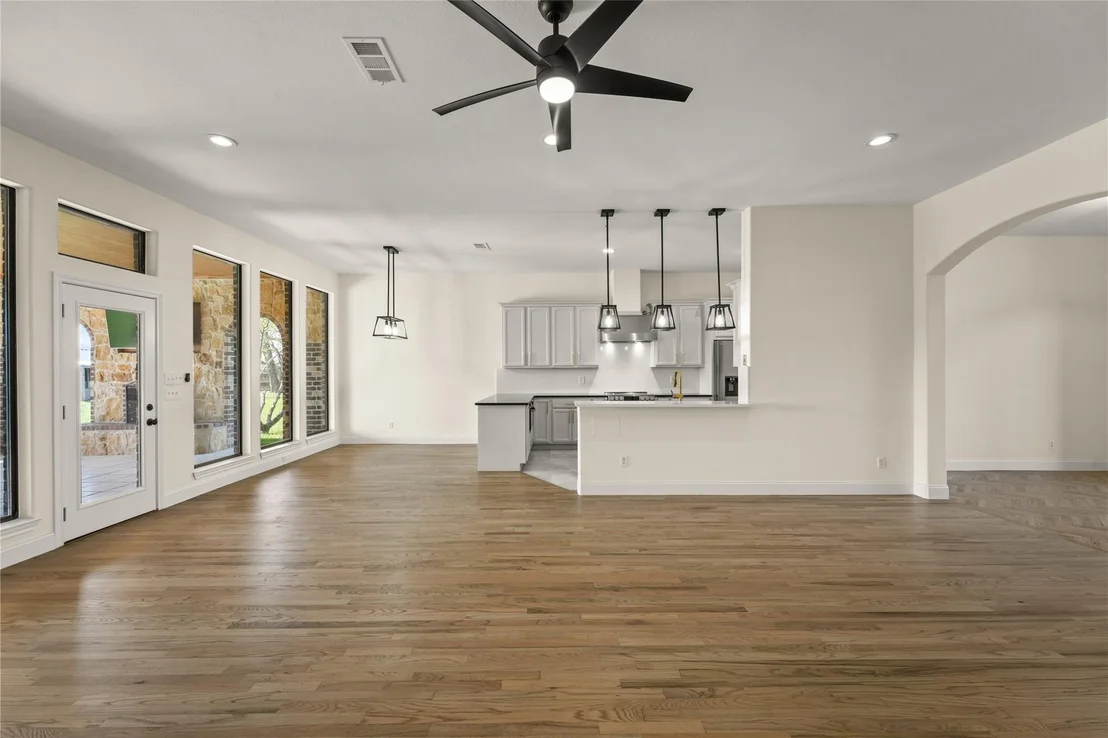 Photo of 7754 County Road 275
