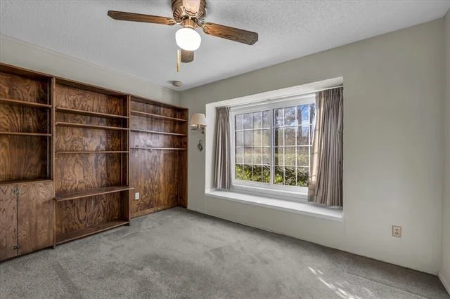 Photo of 805 Evelyn Drive