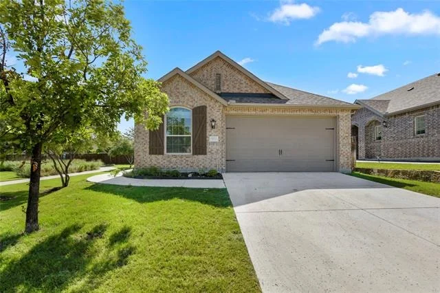 Photo of 1016 Shire Drive