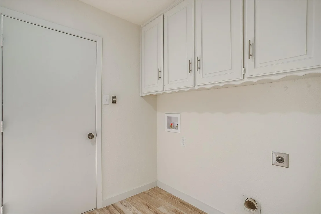 Photo of 2421 Meadow View