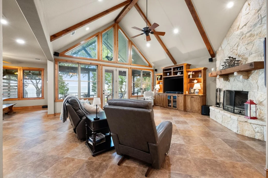 Photo of 5042 Loper Circle