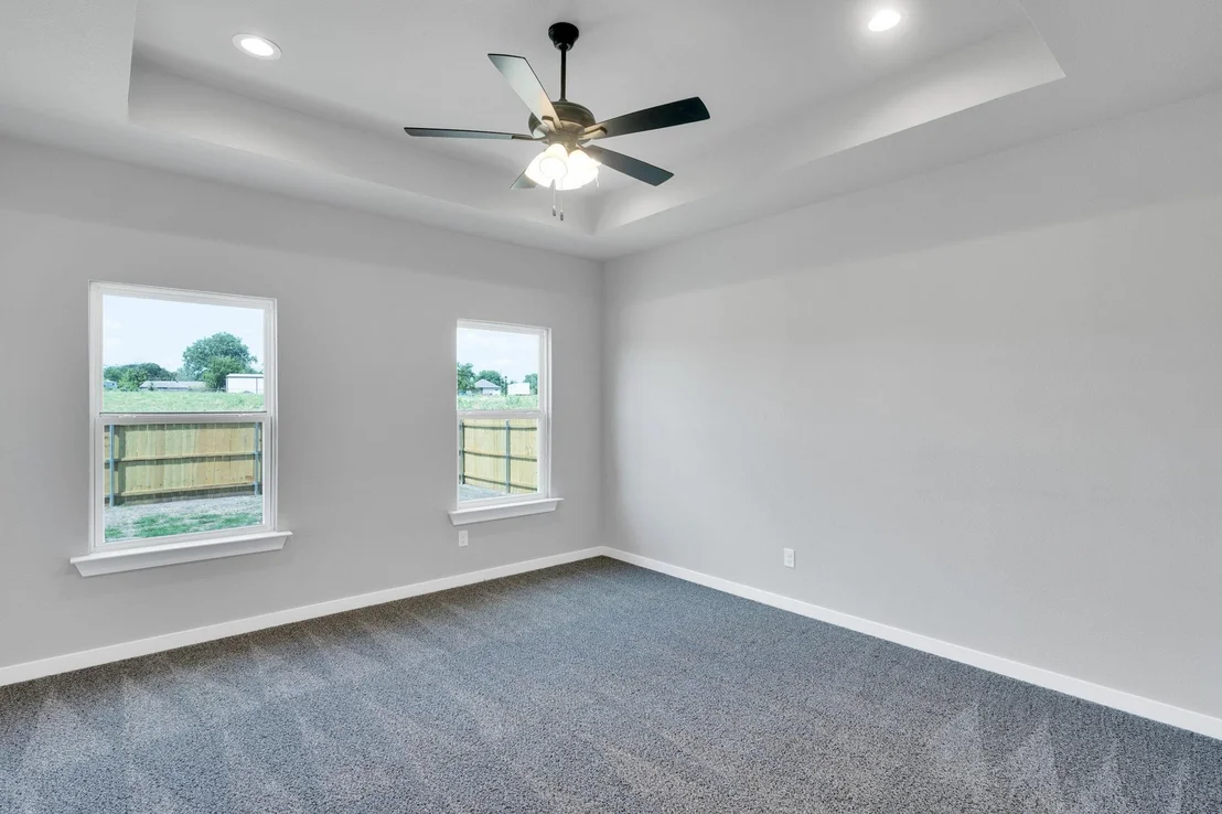 Photo of 350 E Lamar Street