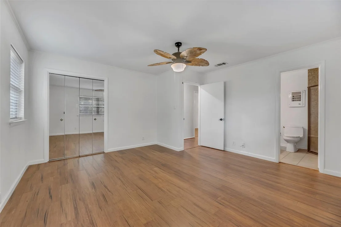 Photo of 204 Juniper Street