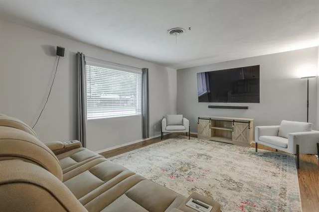 Photo of 1625 Glendale Drive