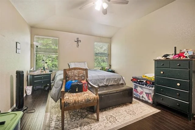 Photo of 727 Lentisco Drive