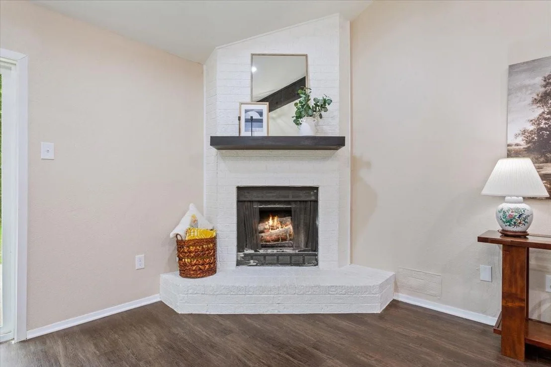 Photo of 329 Applewood Lane