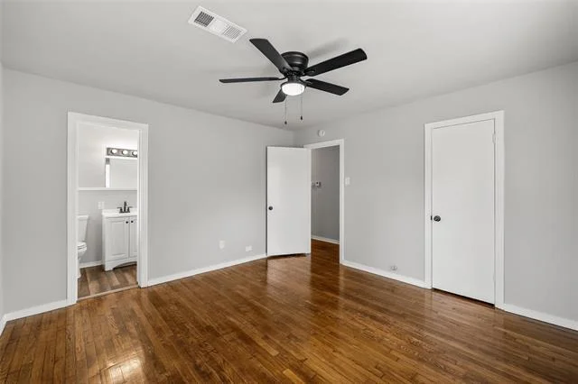 Photo of 3718 Kendall Lane