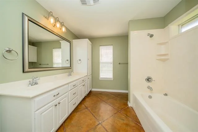 Photo of 3460 Hawk Road