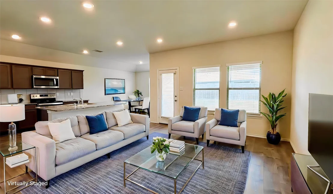 Photo of 815 Rustic Way