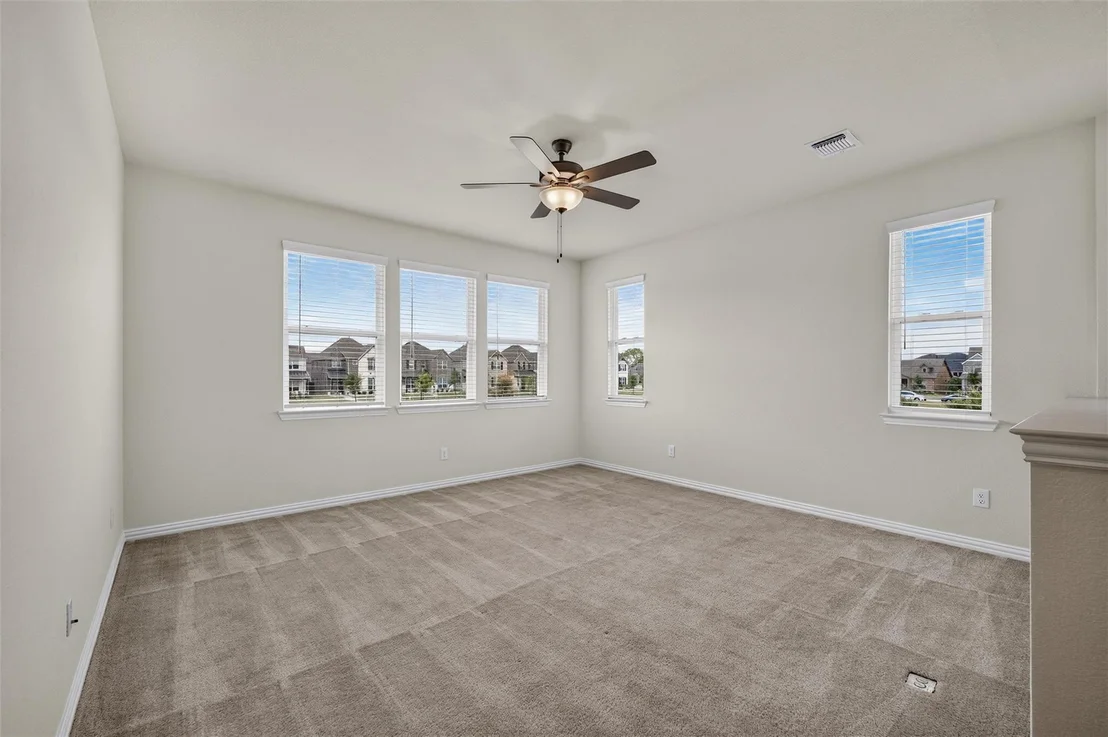 Photo of 8715 Royal Star Road