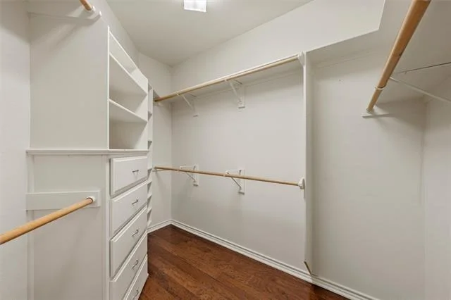 Photo of 9021 Darby Lane