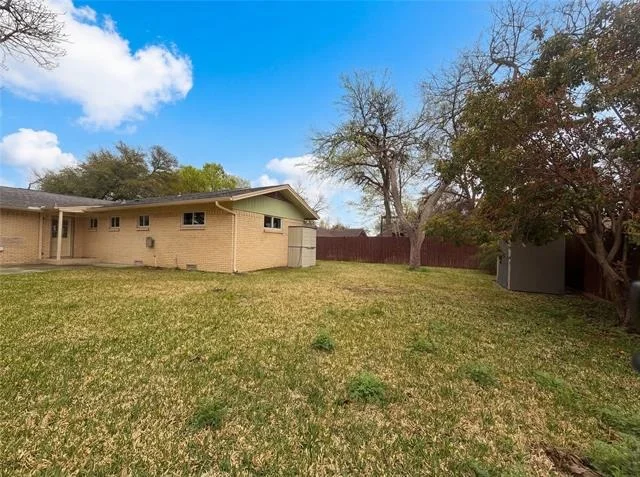 Photo of 509 Robinhood Drive