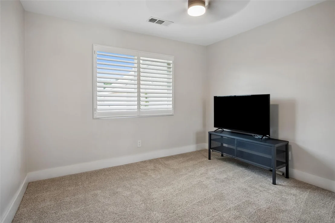 Photo of 408 Silverton Drive