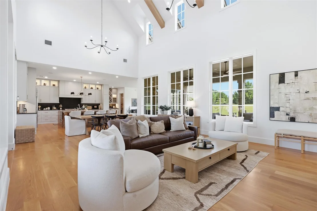 Photo of 425 Abagail Lane