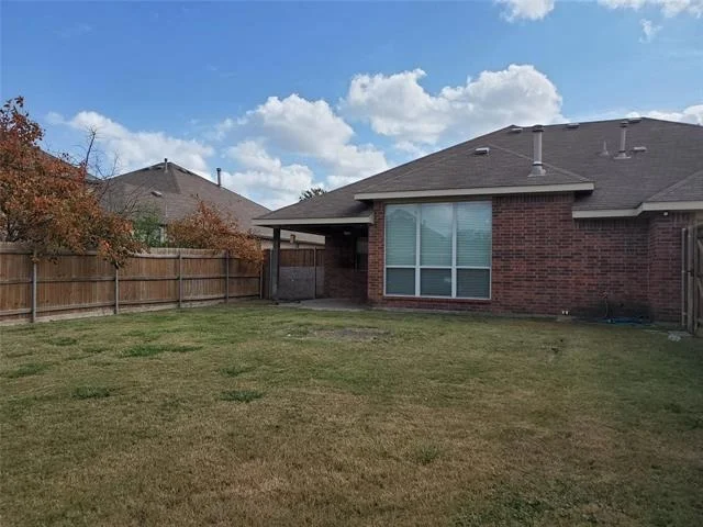 Photo of 3201 Silver Springs Way