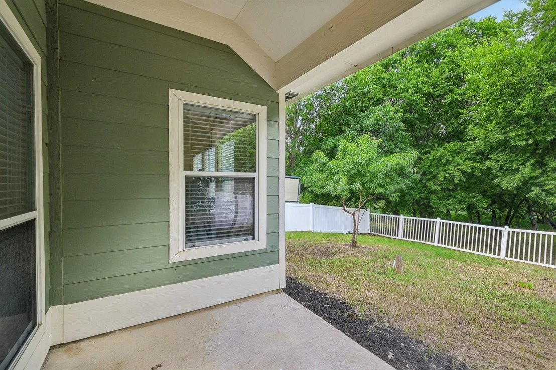 Photo of 1321 Stone Mountain Parkway