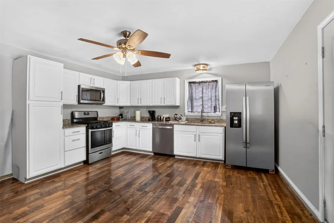 Photo of 102 Poplar Street