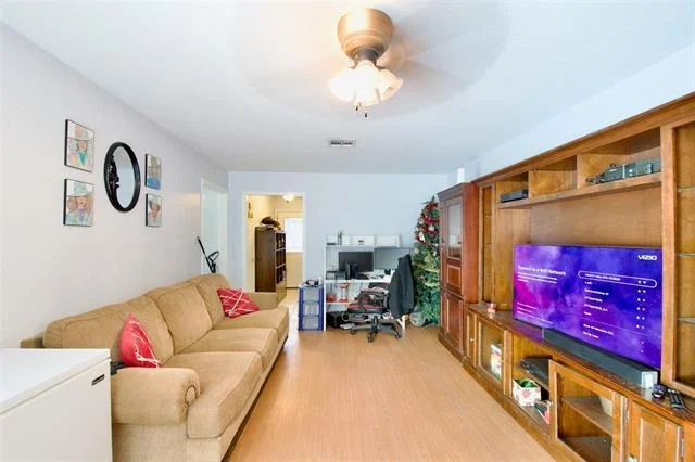 Photo of 6306 Landmark Drive