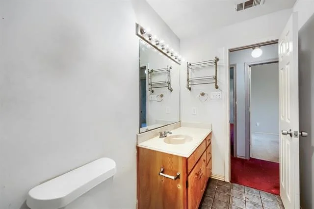 Photo of 16018 University Drive