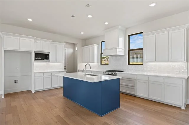 Photo of 516 Stark Mews