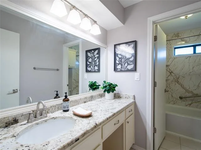 Photo of 903 Meadow Creek Drive