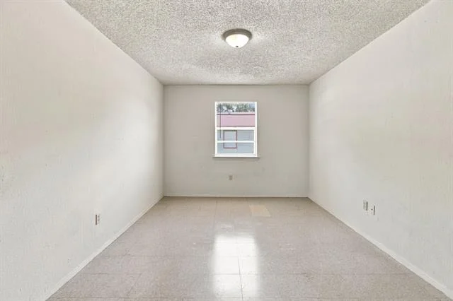 Photo of 1572 Reef Drive