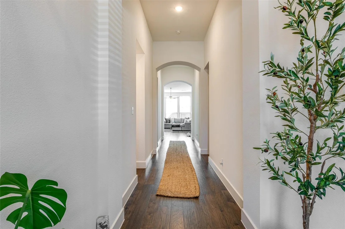 Photo of 704 Wycliffe Drive
