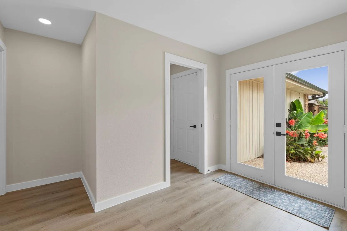 Photo of 2202 Silver Holly Lane