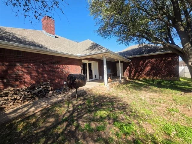 Photo of 1404 Roanoake Drive