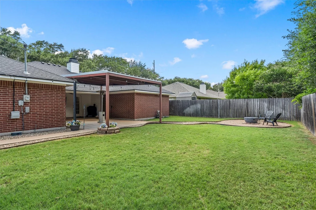 Photo of 112 Briar Ridge Drive