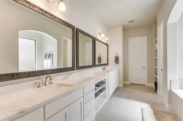 Photo of 508 Point Vista Drive